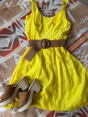 Nine West Yellow Fit & Flare Dress w/ Pockets Vintage-Inspired Size 4